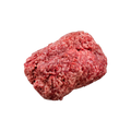 Agneau haché cru présenté seul.